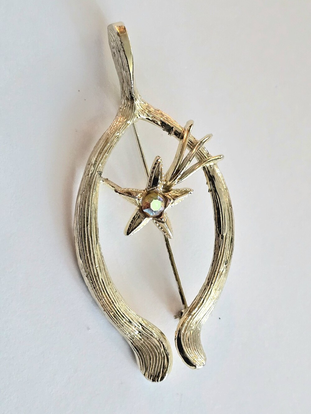 Vintage wishbone brooch wish bone pin shooting star good luck celestial whimsy